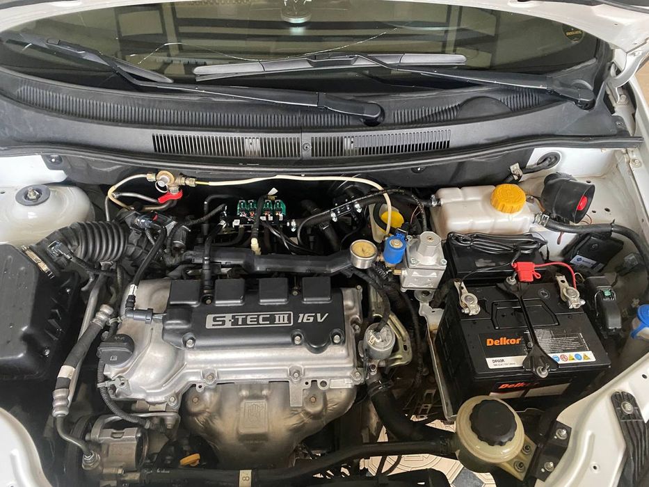 Холати Зур срочно сотилади