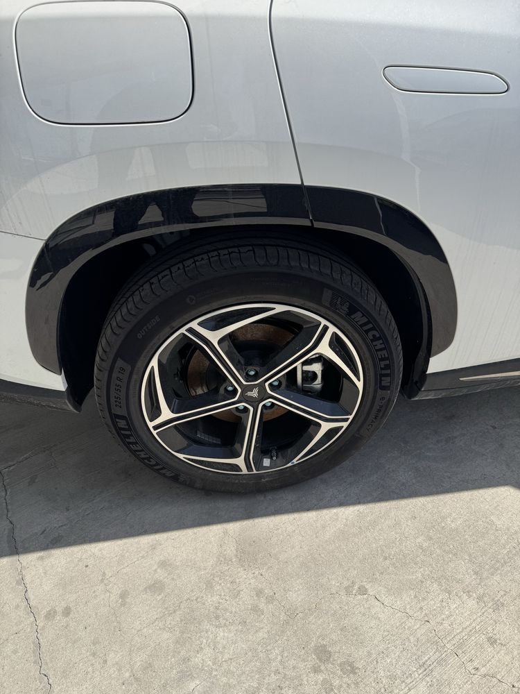 Neta L 310km Full Hybrid Oq Oq tomi qorasidan bor