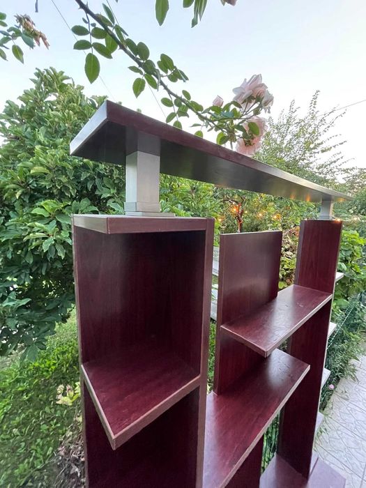 Biblioteca bordo living