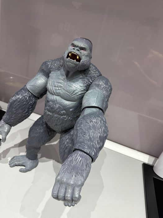 Gorilă uriasa -figurina articulată