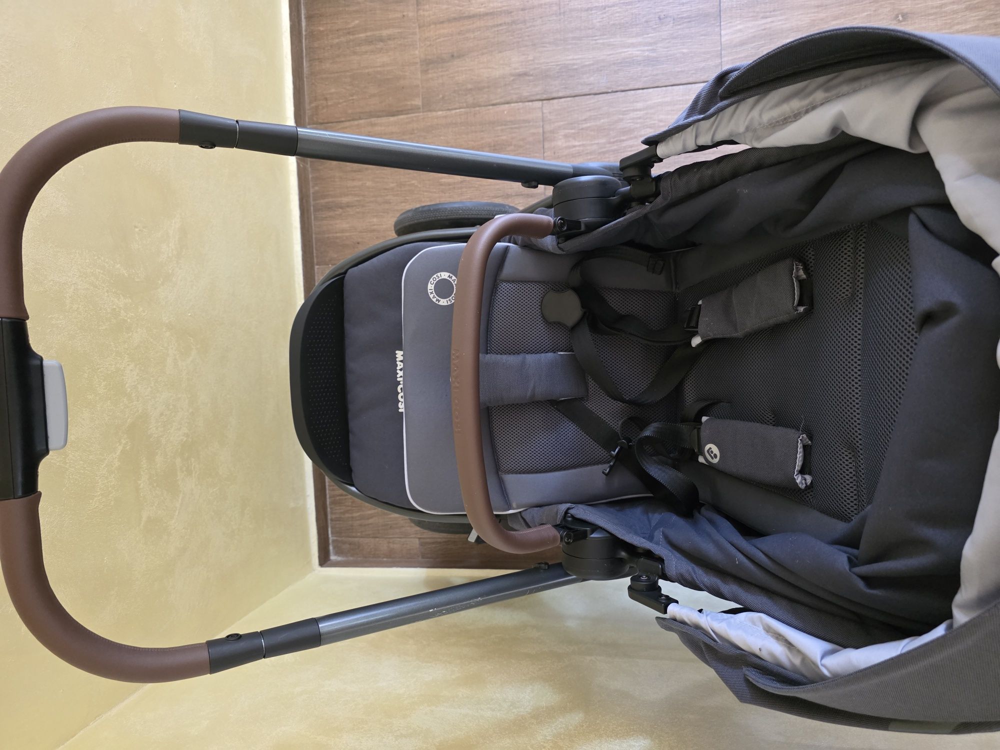 Бебешка количка Maxi Cosi Adorra 2