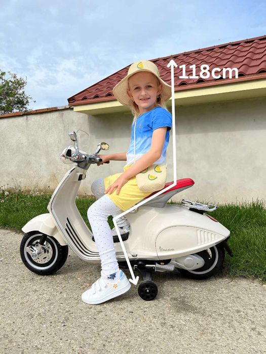Лицензиран Акумулаторен Скутер Piaggio Vespa 946, 60W, 12V/4.5Ah