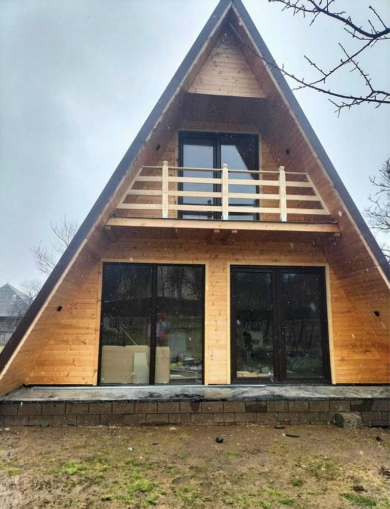 Vand cabane de gradina si de locuit