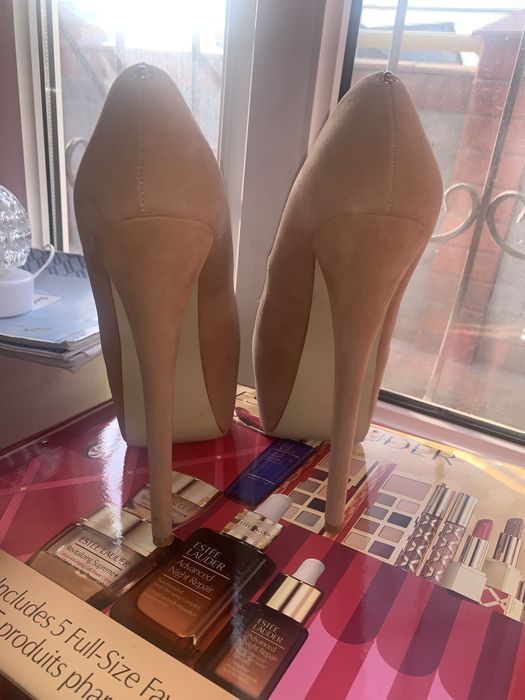 Обувь на высоком каблуке. 38 размер Привезли из Германии