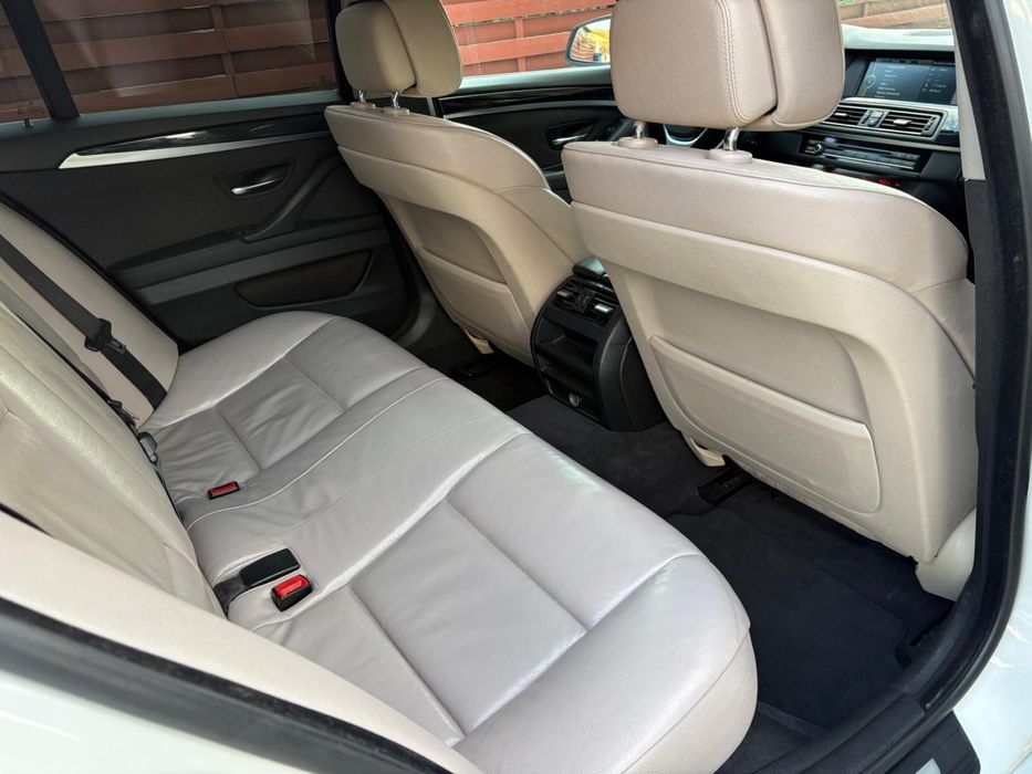 Bmw F10 An 2010 2,0L Automat 184Cp