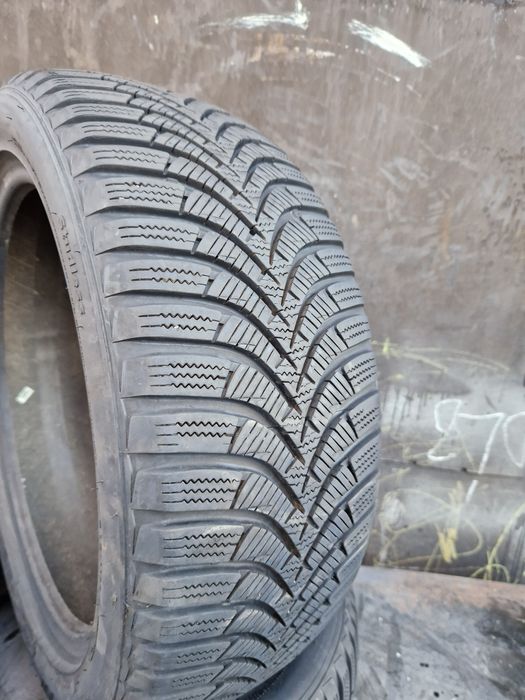 2 Anvelope ca noi Hankook 185 50 R16 M+S