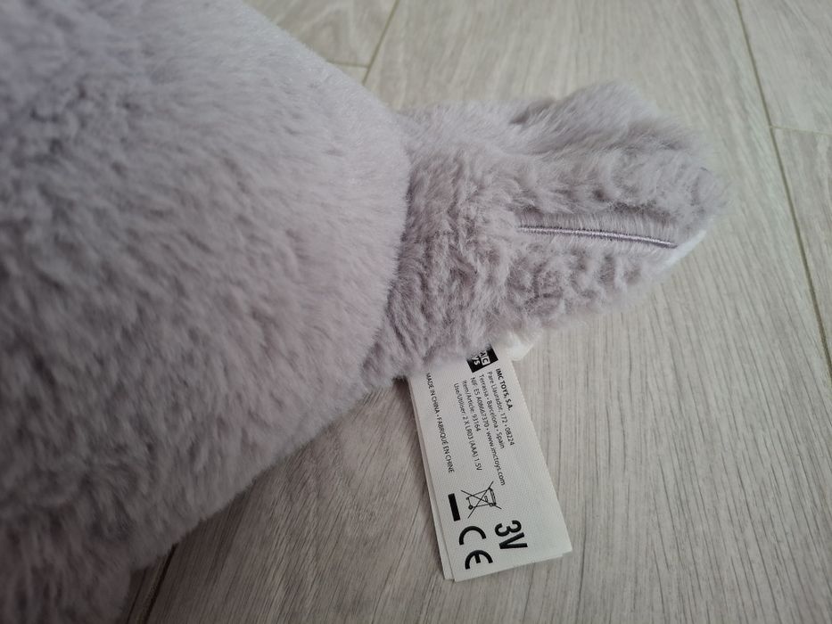 Foca interactiva cu accesorii