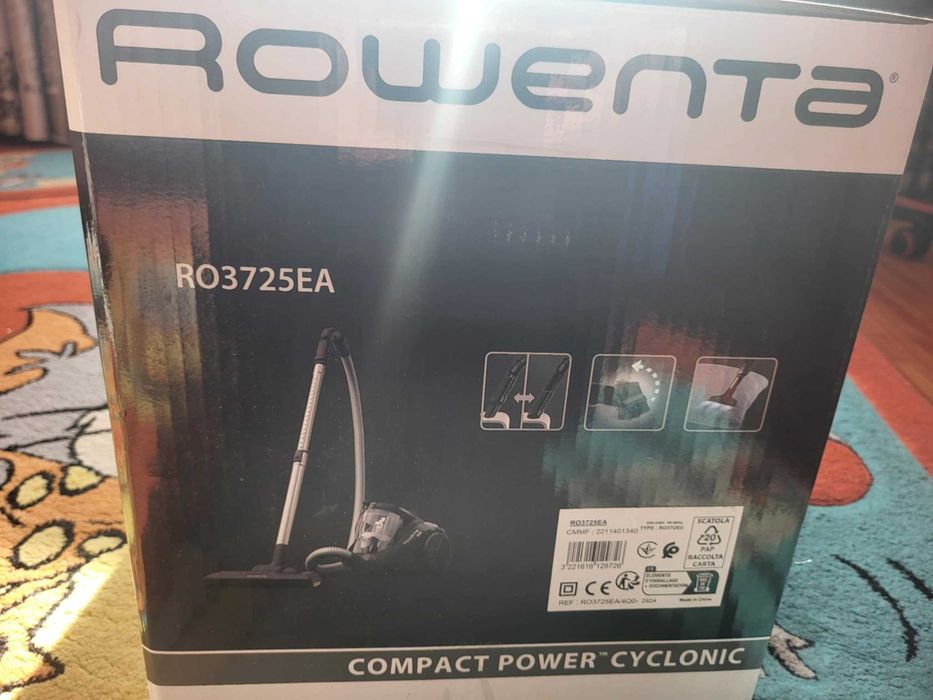 Rowenta Compact Power Cyclonic RO3725EA, asăirator fara sac, sigilat