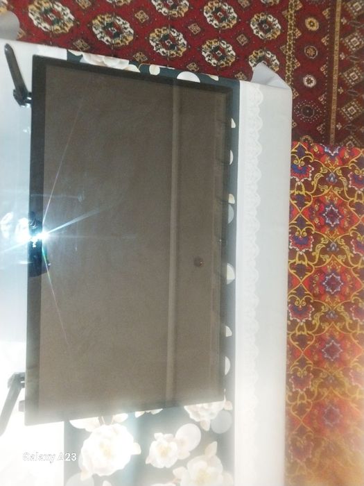 LG televizor sotiladi