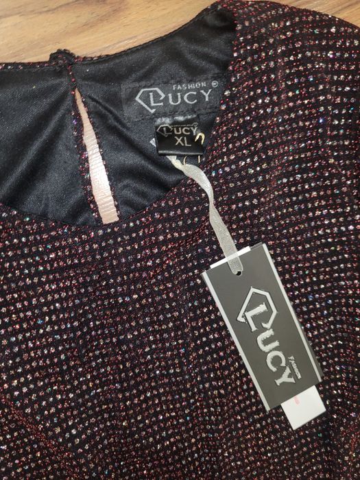 Нова празнична рокля на Lucy