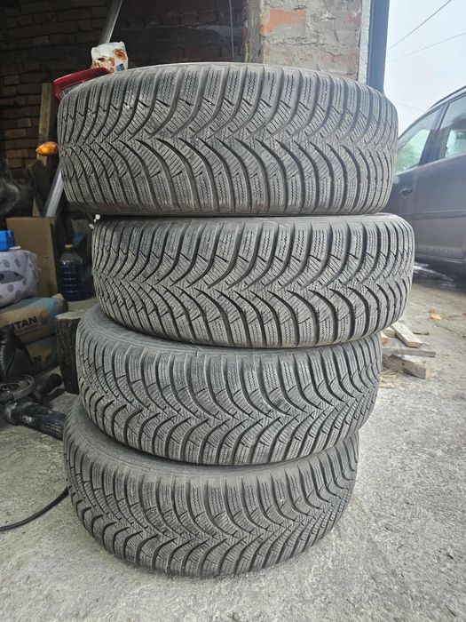 Зимни гуми hankook 195 65 15