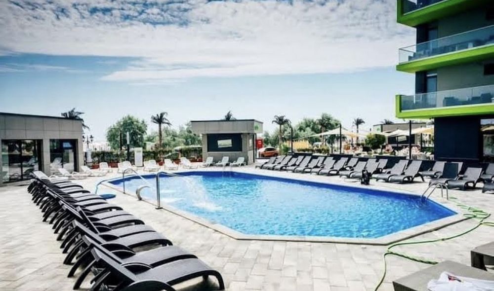 Apartament cu 2 camere + parcare privata in Complexul Alezzi