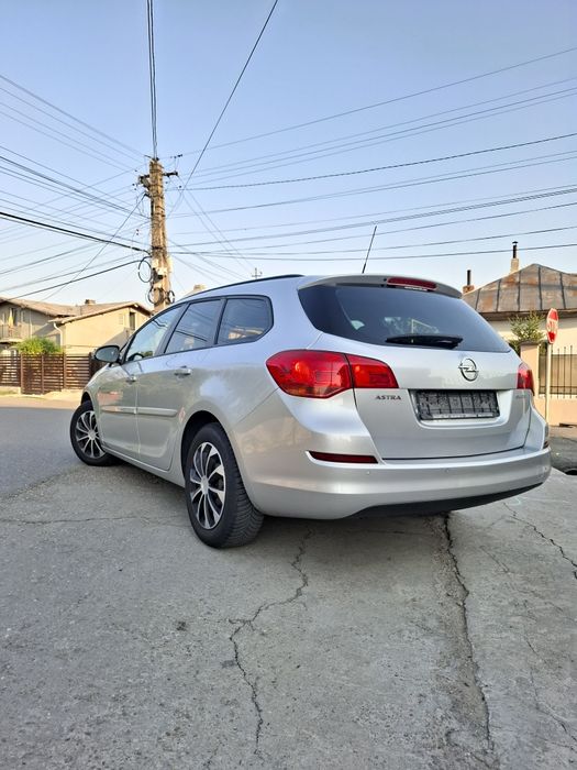 Opel Astra J diesel Preț redus