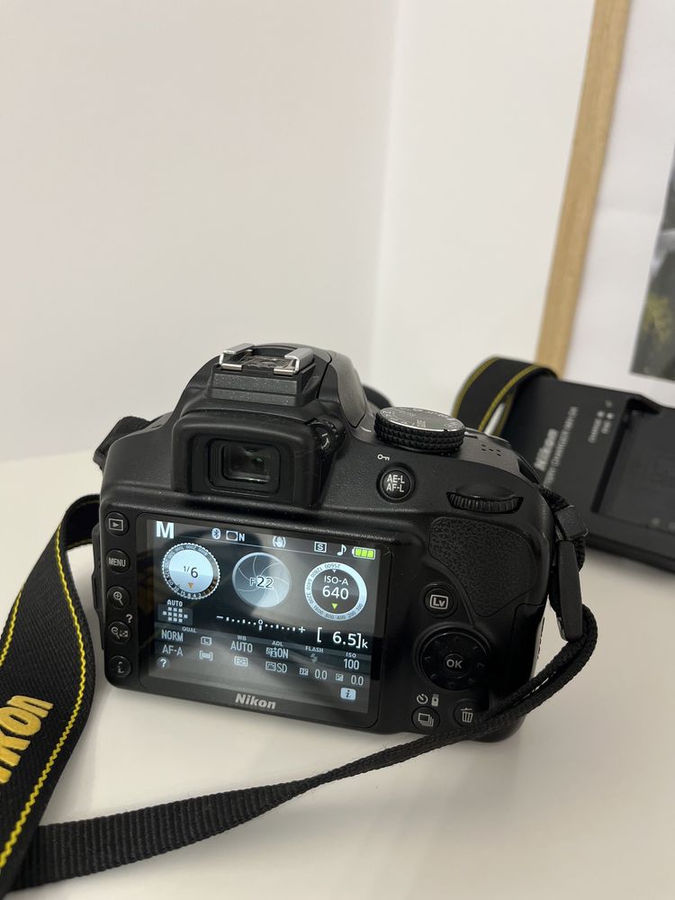 Aparat foto DSLR Nikon D3400, 24.2MP, Negru + Obiectiv AF-P 18-55mm VR