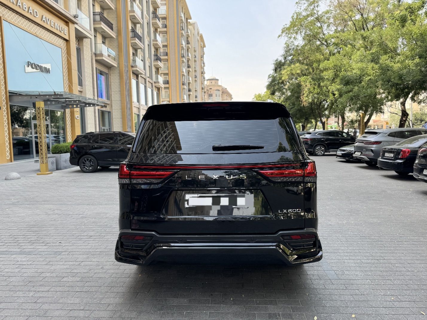 Lexus LX 600 Насия. савдога. берилади.