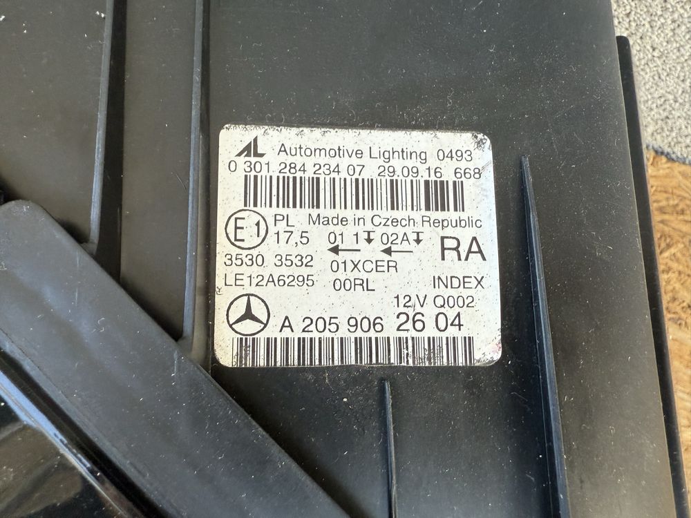Far dreapta Mercedes C Class W205 LED High Perforlance Original Europa