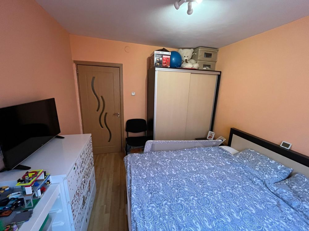 Apartament 2 camere de vanzare (boxa inclusa)-Politehnica