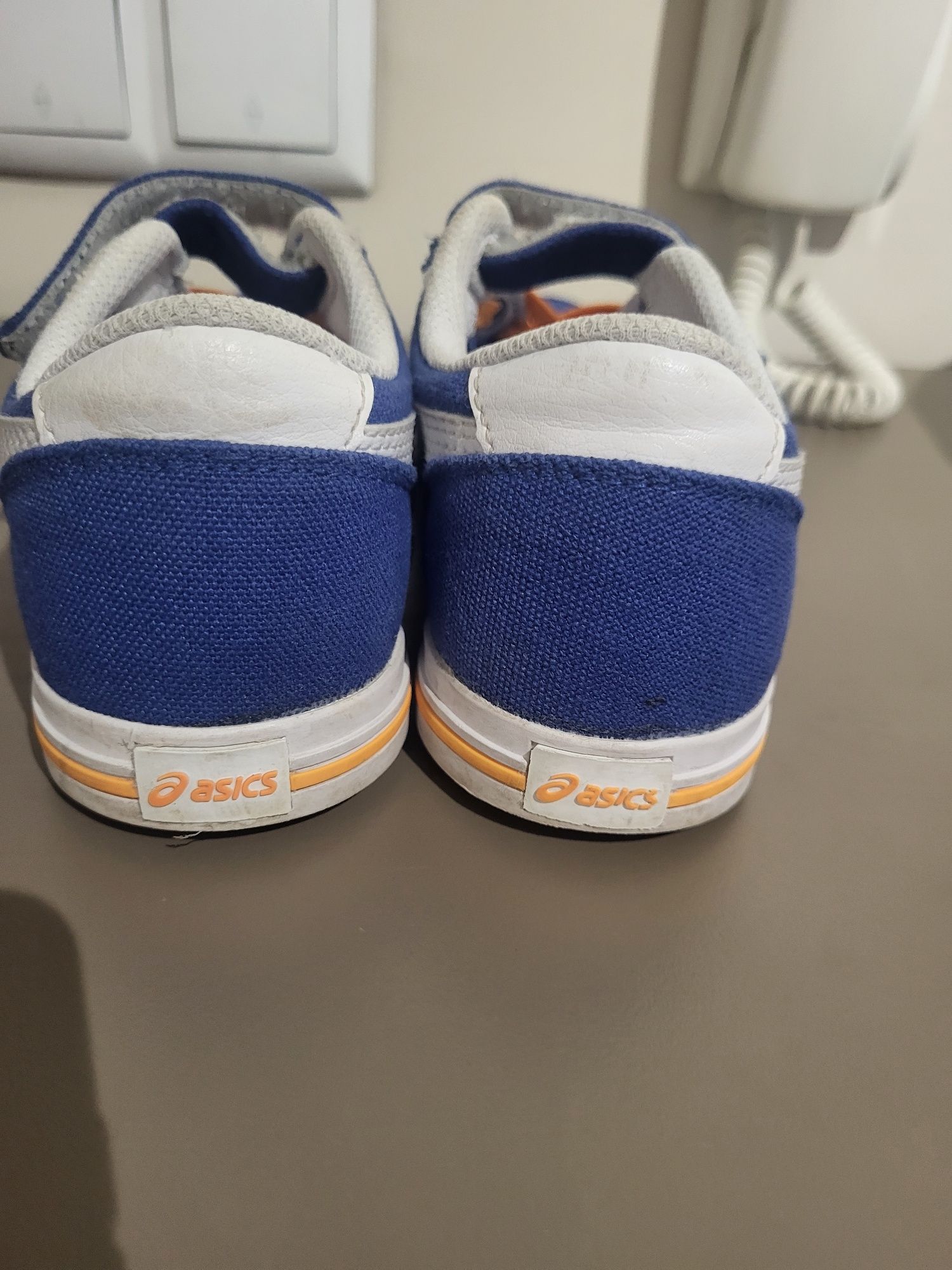 Детски маратонки Asics