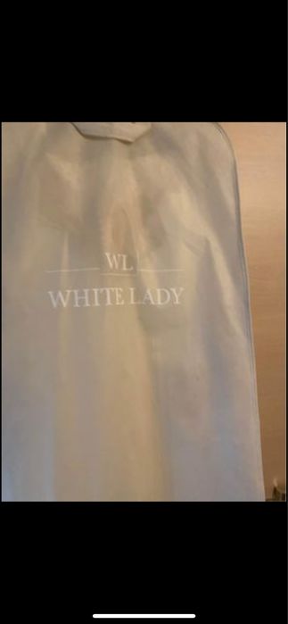 Rochie mireasa matase