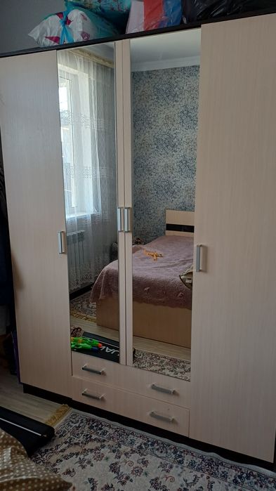 Спальный гарнитур