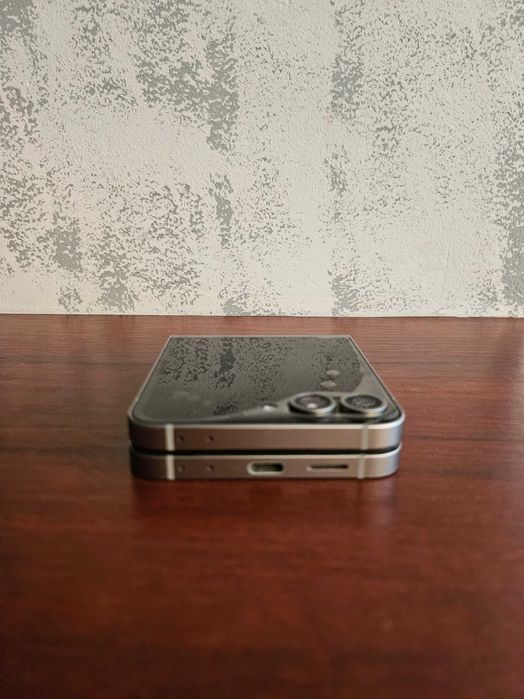 Samsung Z Flip 6 256 gb silver