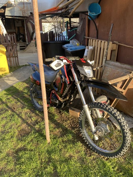 Vand cross 125cc4t sau schimb cu alt cross 2t