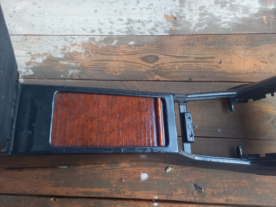 Мерседес кабан подлоконик сатылады срочно сатылады