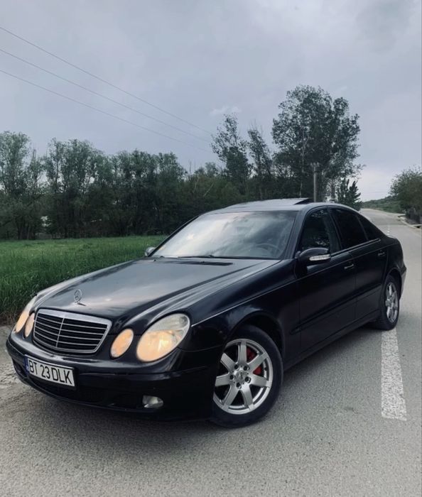 Vand Mercedes,mai multe detalii la telefon