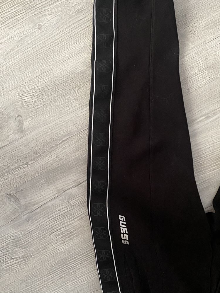 Pantaloni Guess