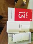 Продавам нов телефон Xiaomi Redmi 13