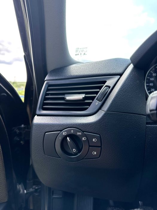 Vand BMW X1 - 2012 - motor 2.0 diesel - 18d (xDrive)