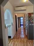 Vând apartament 4 camere