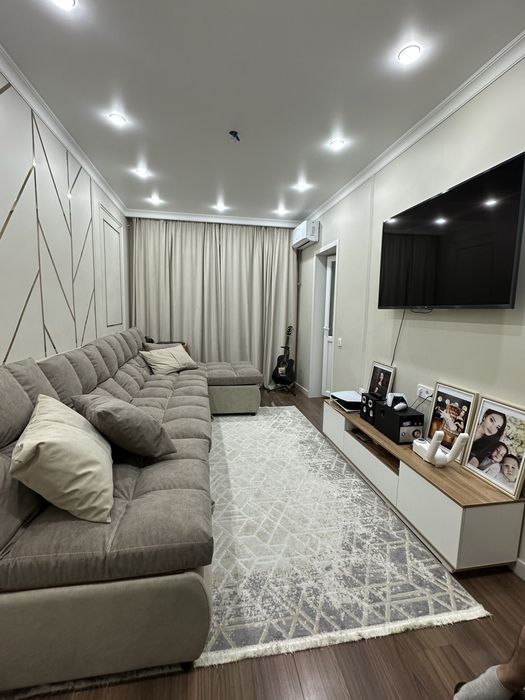 Диван ПУМА в идеальном состоянии