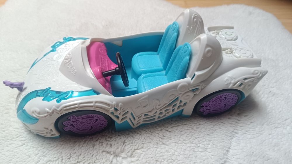 Mașina din colecția My Little Pony