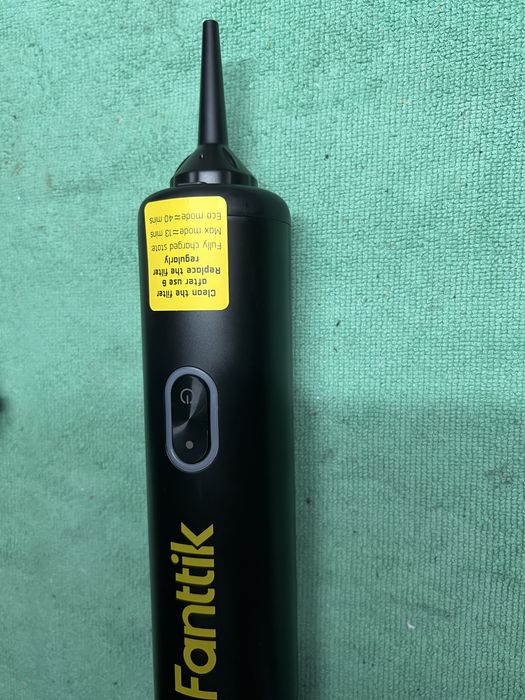 Fanttik Slim V8 APEX безжична прахосмукачка за кола, маса, лаптоп