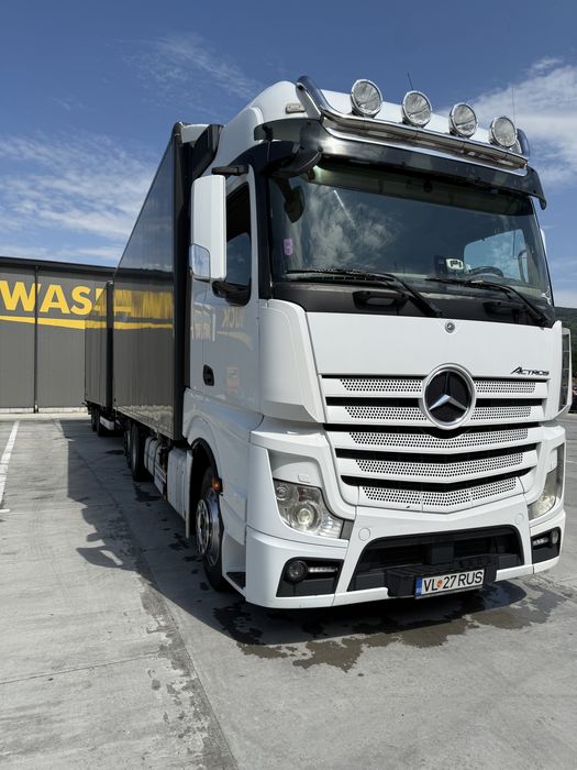 Mercedes Actros BDF +remorca  +containere