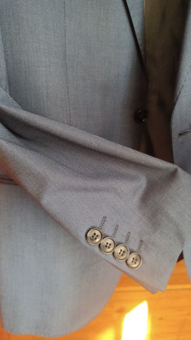 Мъжки костюм, цвят син, турска марка