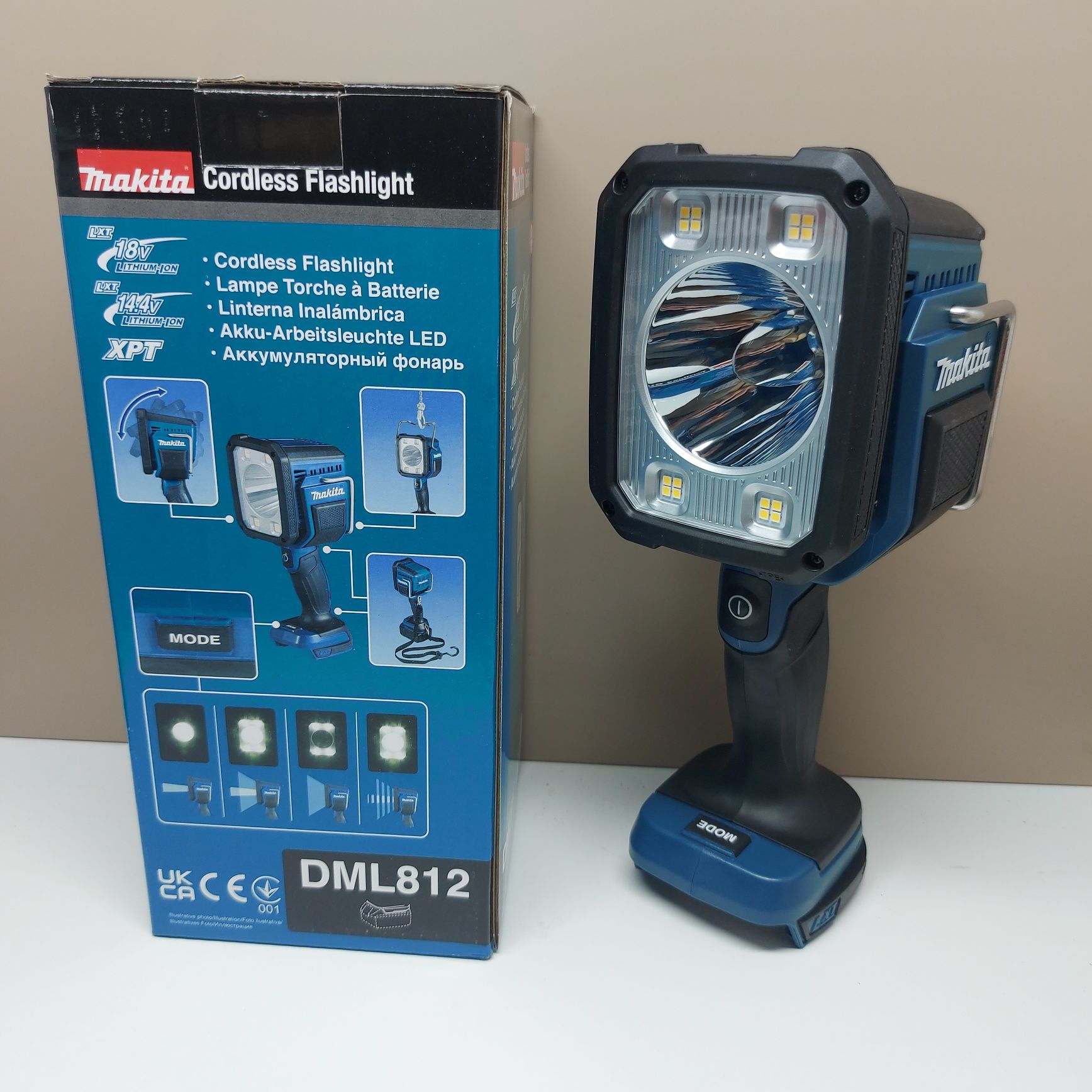 ПРОМОЦИЯ.Мощен ЛЕД фенер Makita DML812