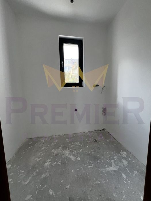 Продава се Тристаен апартамент в Варна, Виница - 96 кв.м за 1396 €/кв.м - Снимка #8