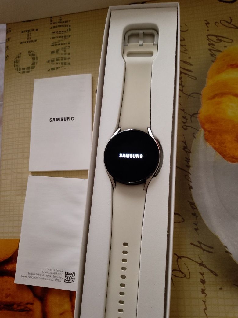 Ceas Samsung Galaxy Watch 4