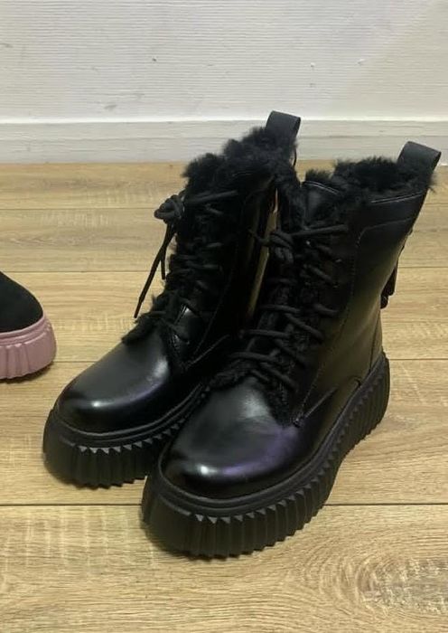 Новый . Зима. Ботильоны 39 р