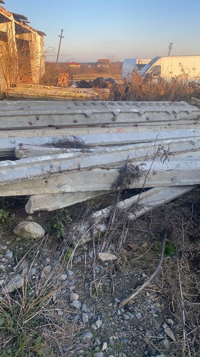 Grinzi beton prefabricat