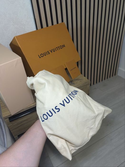 Lv skate leopard print