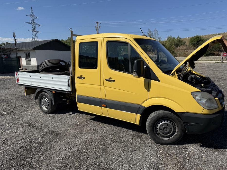 Mercedes DOKA 7 locuri