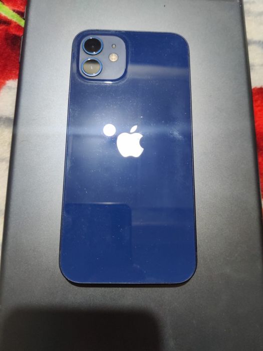 Vand  iphone 12 blue