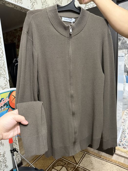 Продам новый мужской джемпер