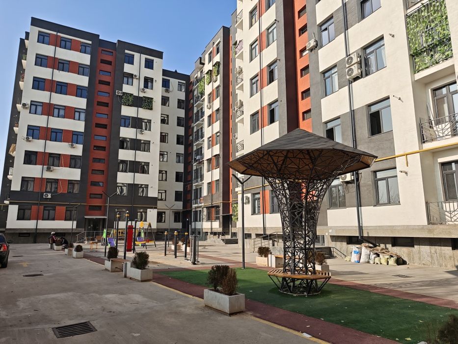 Продается квартира Юнусобод13 квартал 2/5/9