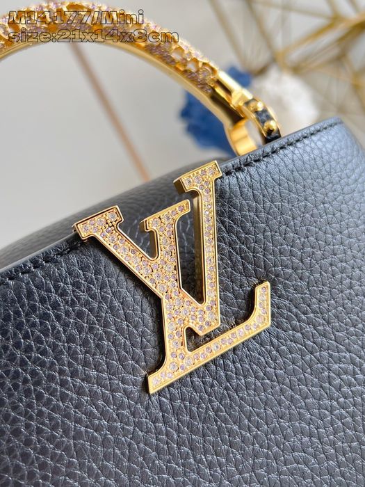 Geanta Louis Vuitton Capucines Premium