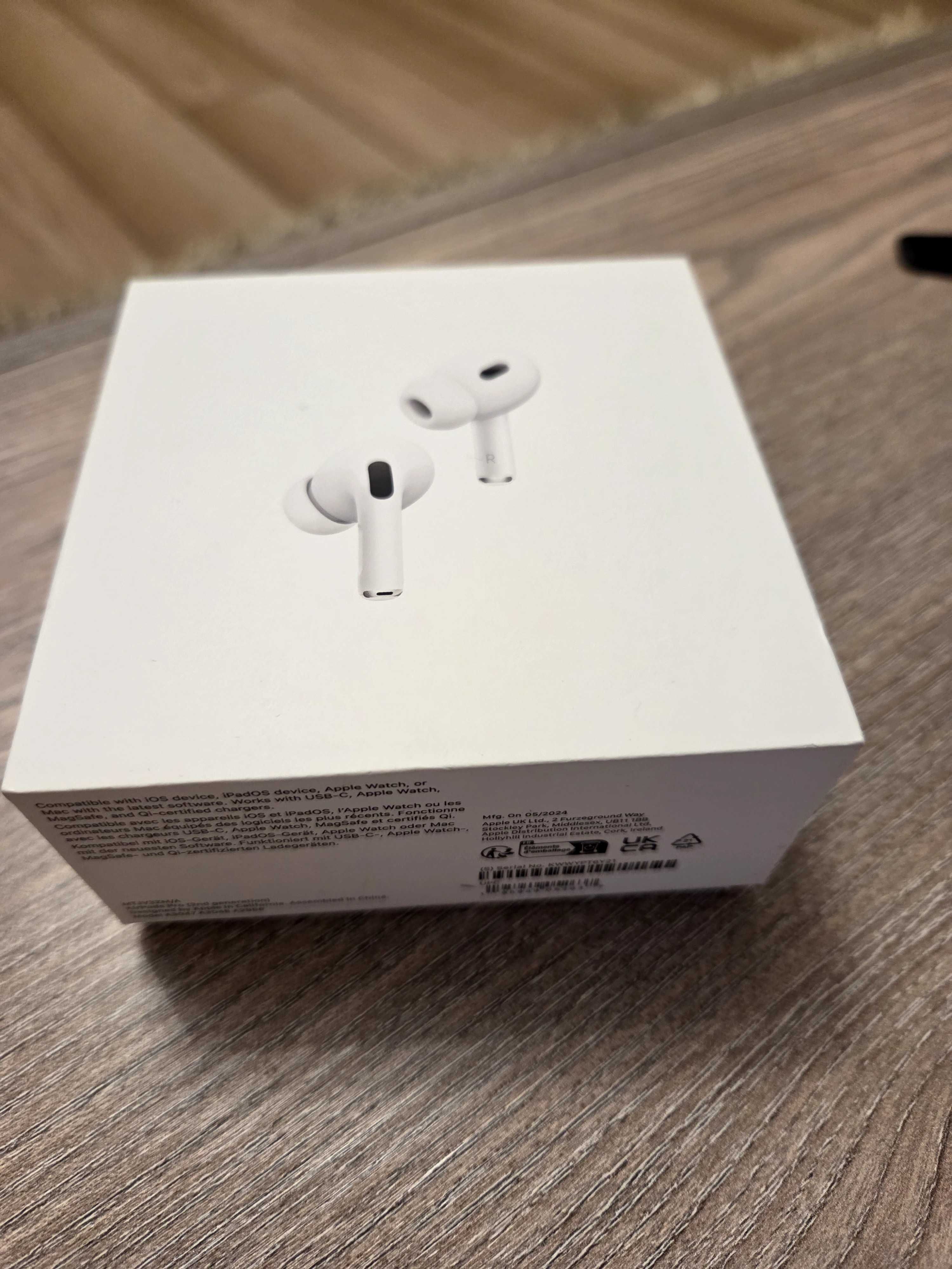 Слушалки APPLE AIRPODS PRO 2ND, бял цвят