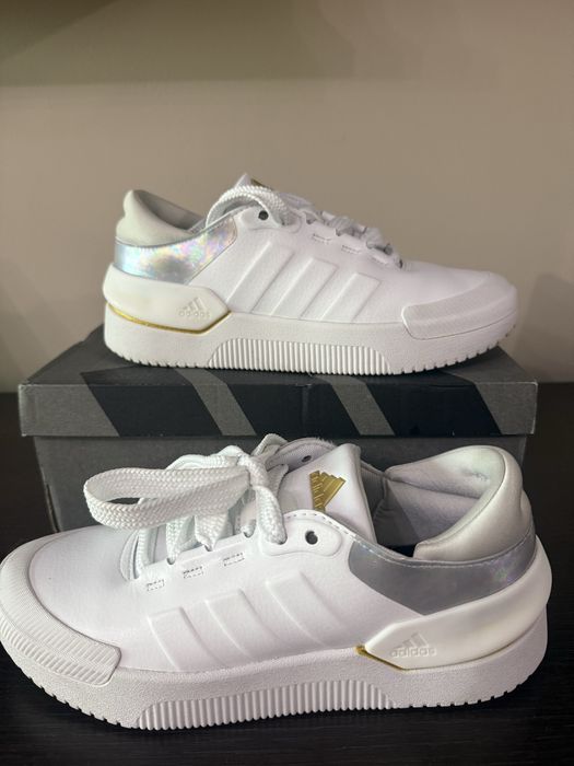 Маратонки “ADIDAS”